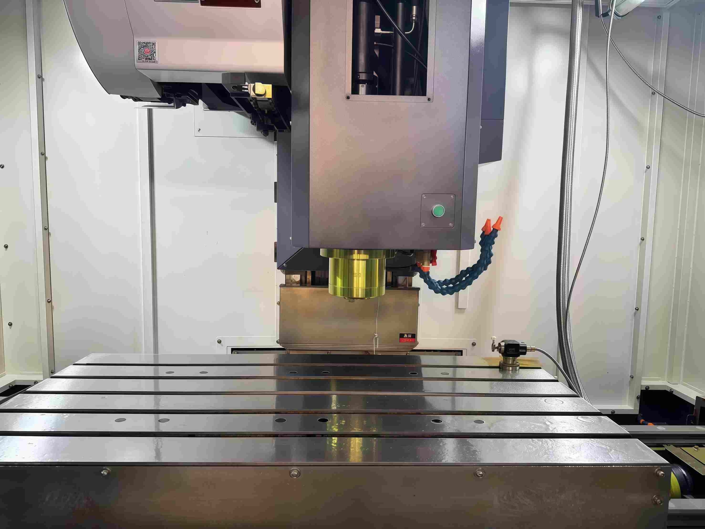 Вертикальный обрабатывающий центр VMC1160