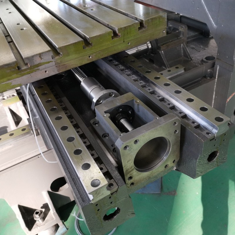 aerospace machining center